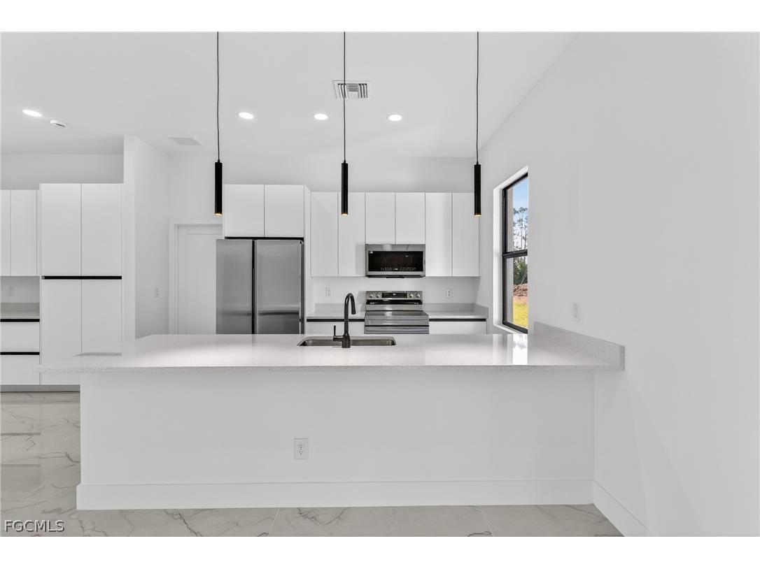 790 Bell Boulevard S Lehigh Acres FL 33974 2026008350 image11