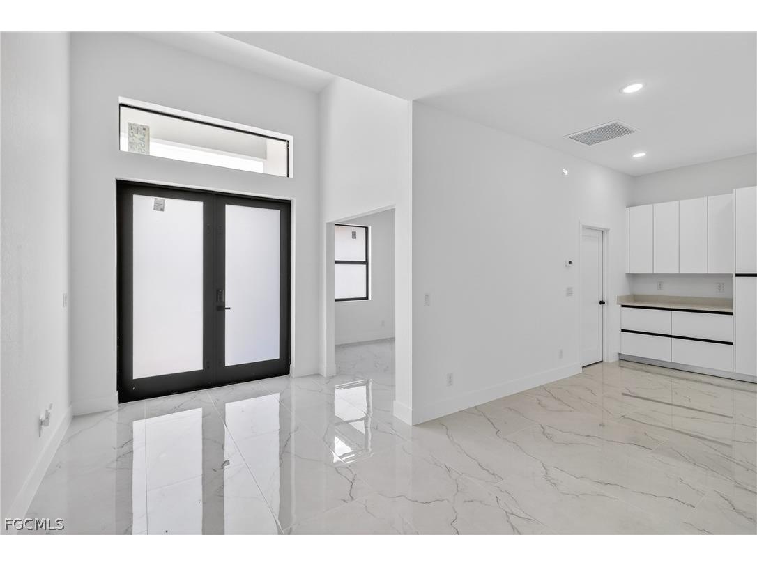 790 Bell Boulevard S Lehigh Acres FL 33974 2026008350 image6