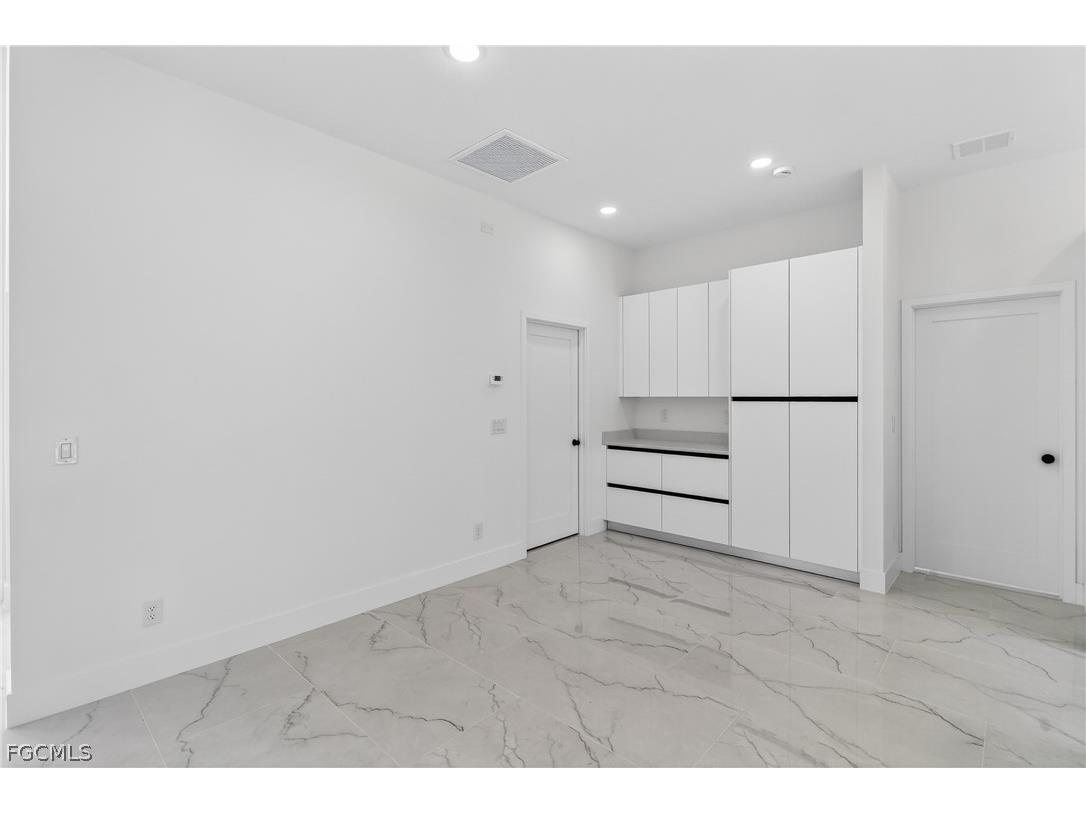 790 Bell Boulevard S Lehigh Acres FL 33974 2026008350 image8