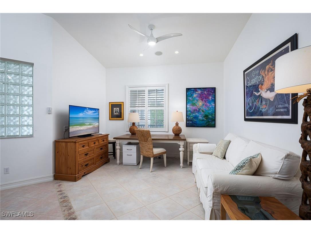 790 Bentwater Circle #203 Naples FL 34108 225071021 image12