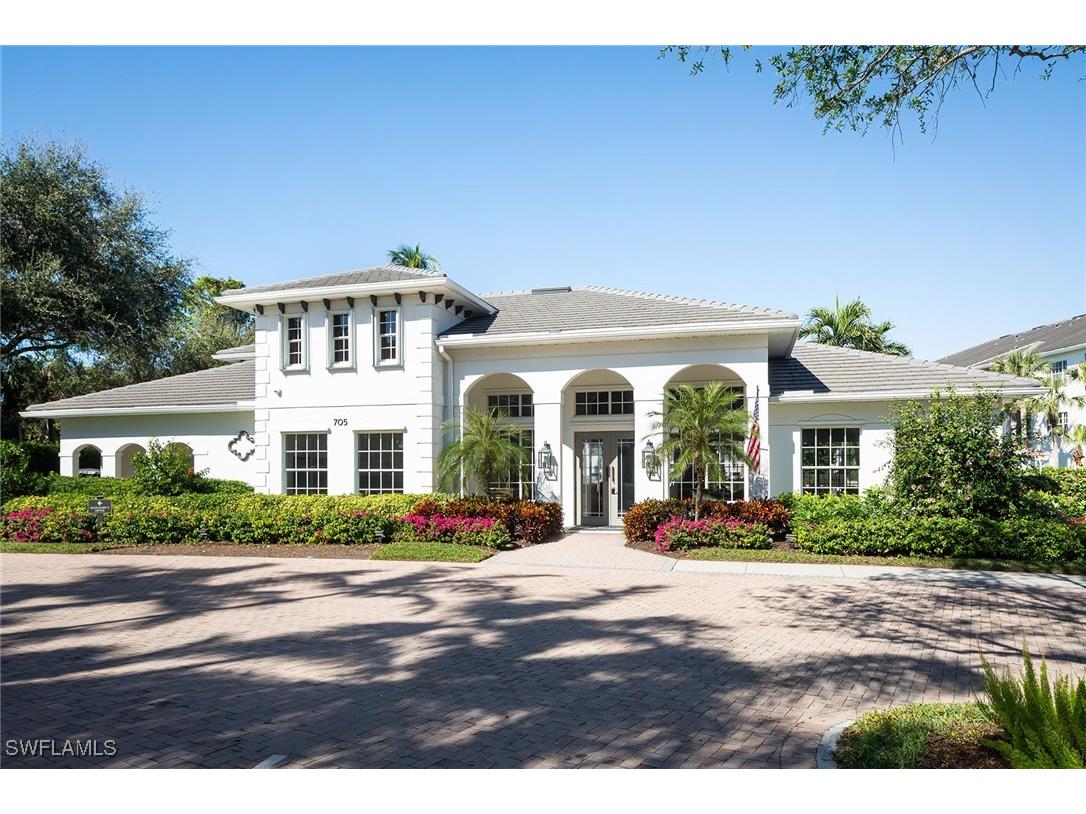 790 Bentwater Circle #203 Naples FL 34108 225071021 image20