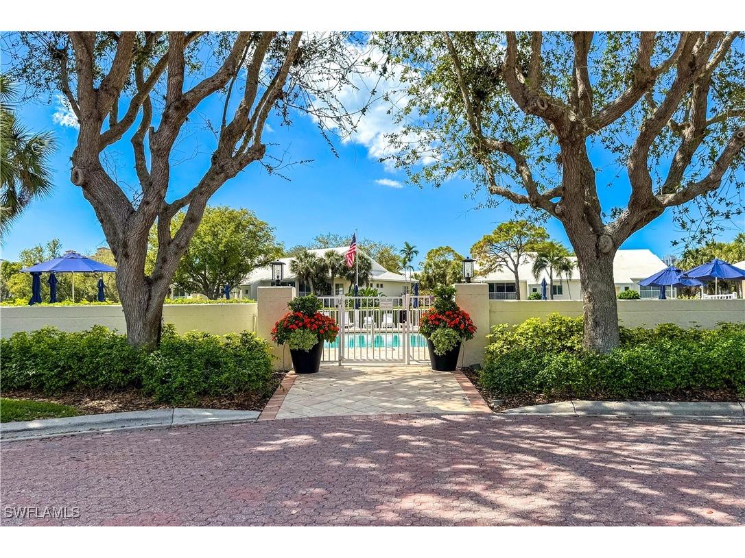 790 Willowbrook Drive #307 Naples FL 34108 225073516 image17