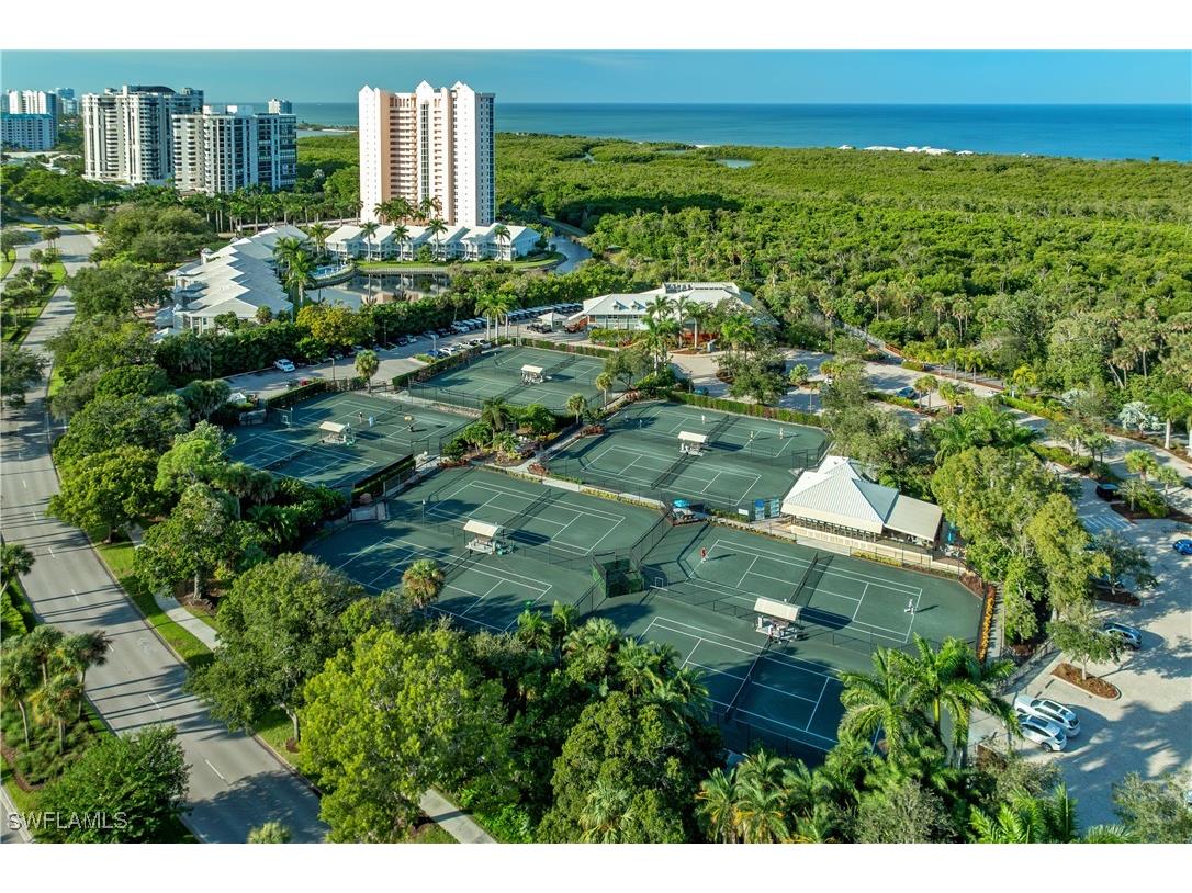 790 Willowbrook Drive #307 Naples FL 34108 225073516 image3