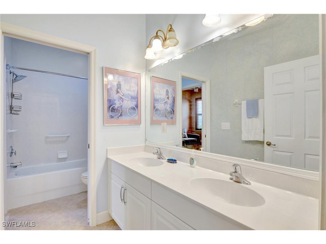 7903 Founders Circle Naples FL 34104 226001737 image20