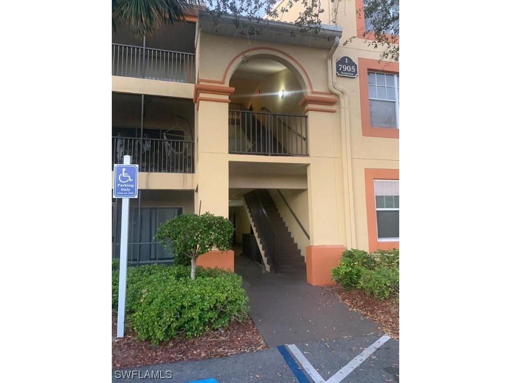 7905 Preserve Circle #113 Naples FL 34119 223013423 image1