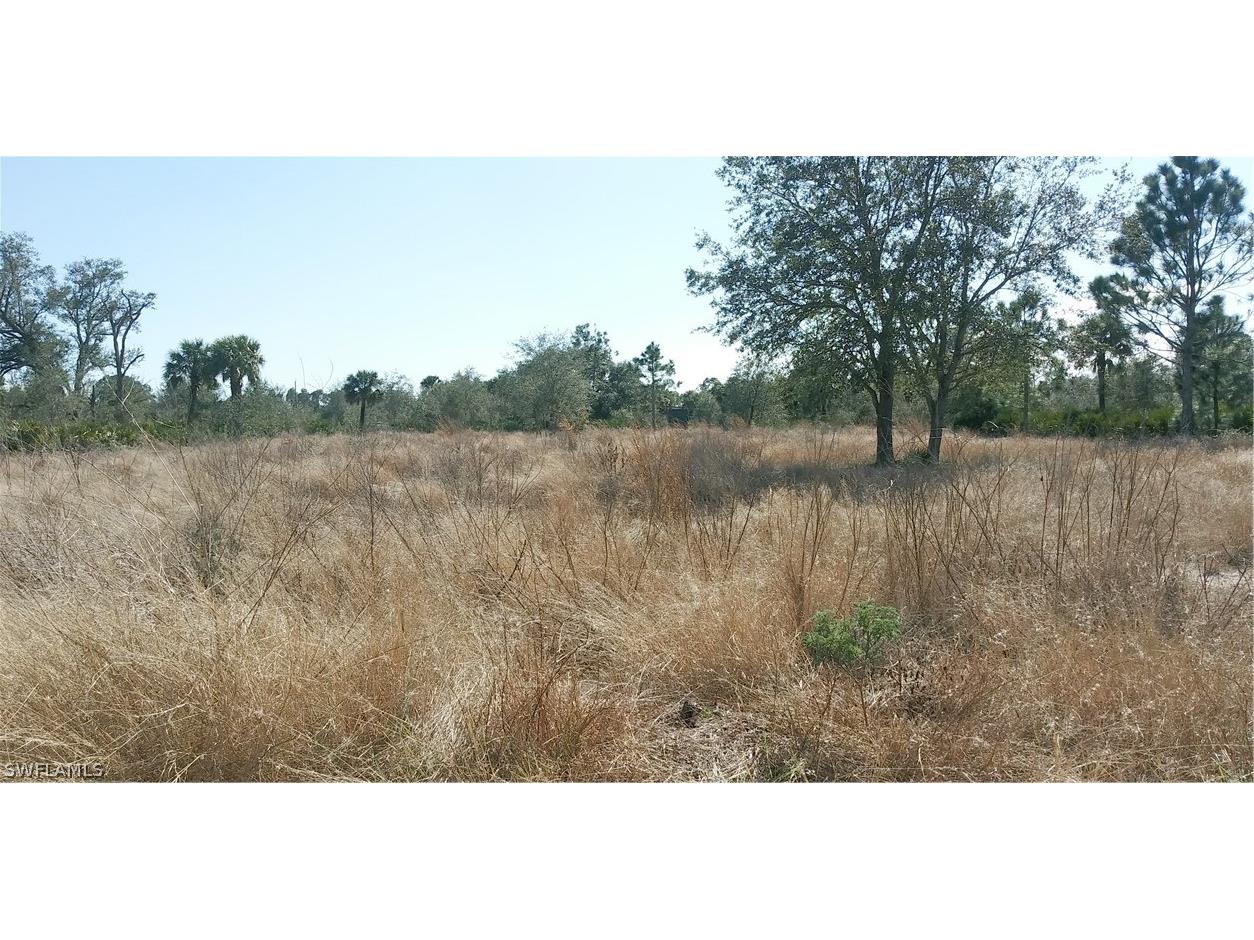 7907 16th Place Labelle FL 33935 223006898 image1