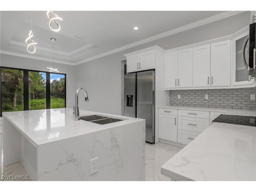 791 14th Street NE Naples FL 34120 226006544 image11