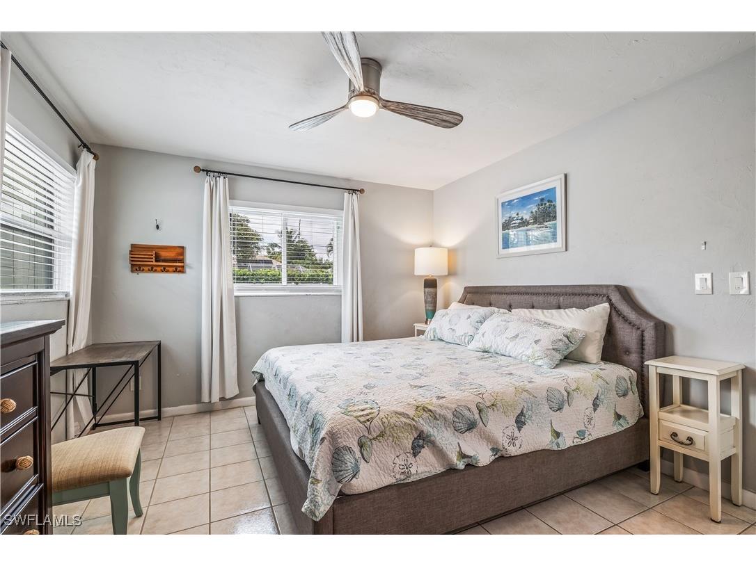 791 94th Avenue N Naples FL 34108 225066233 image17