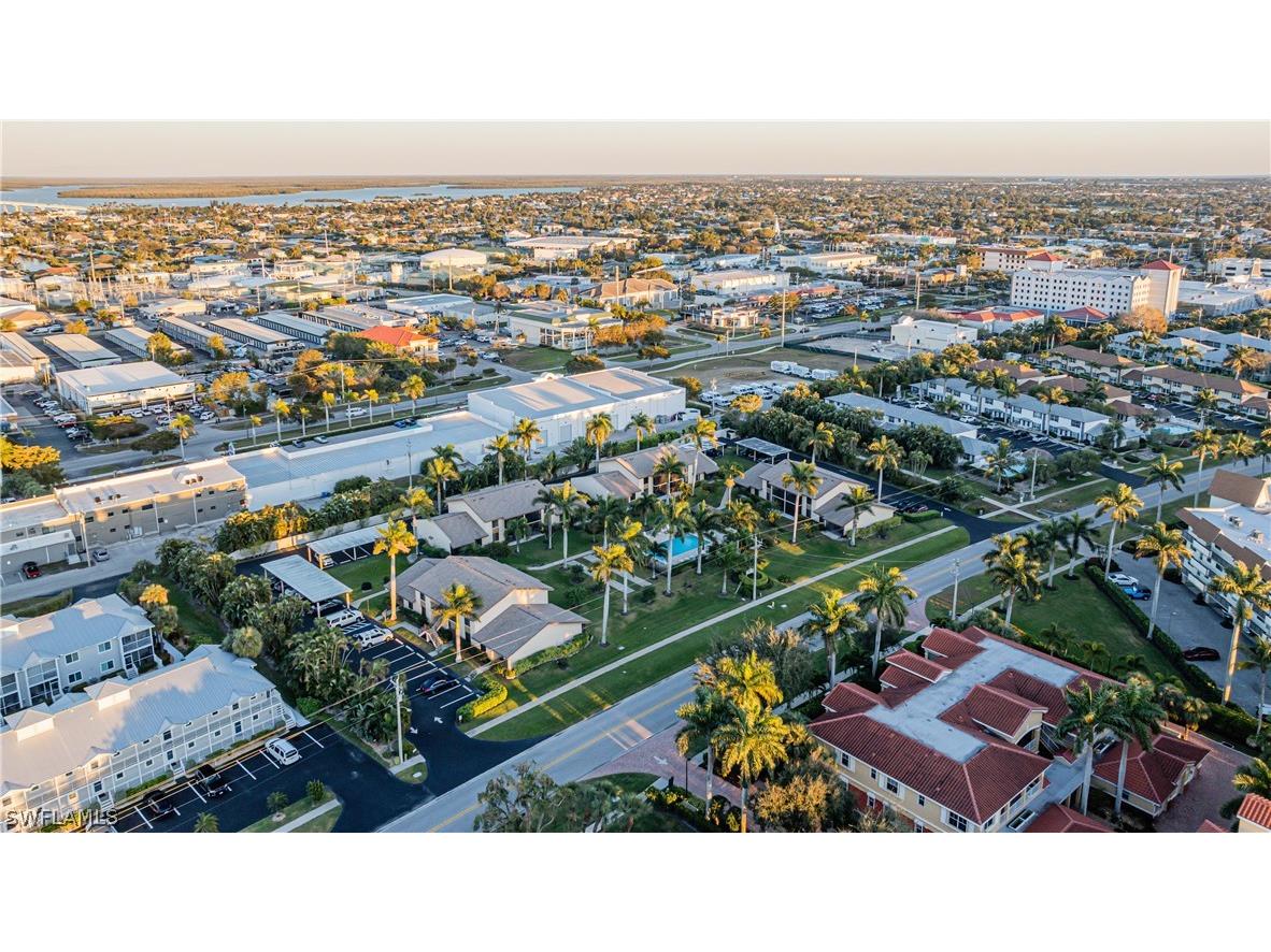 791 W Elkcam Circle #B1 Marco Island FL 34145 226008239 image25