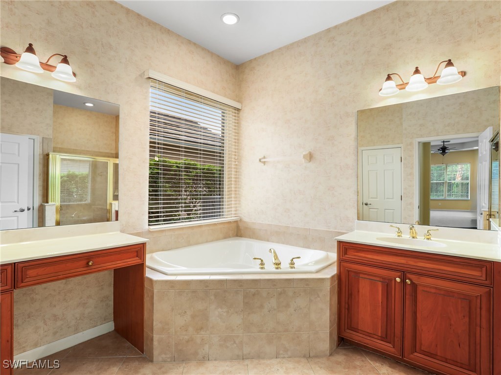 7914 Founders Circle Naples FL 34104 225064338 image16