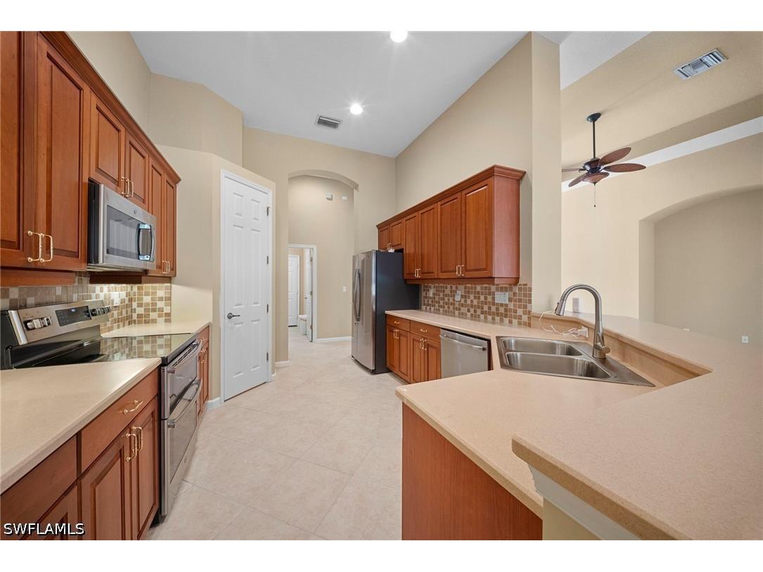 7914 Founders Circle Naples FL 34104 226017672 image4