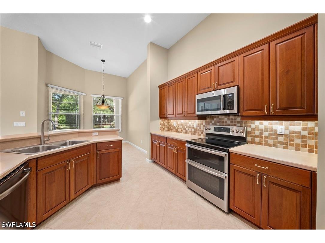 7914 Founders Circle Naples FL 34104 226017672 image5