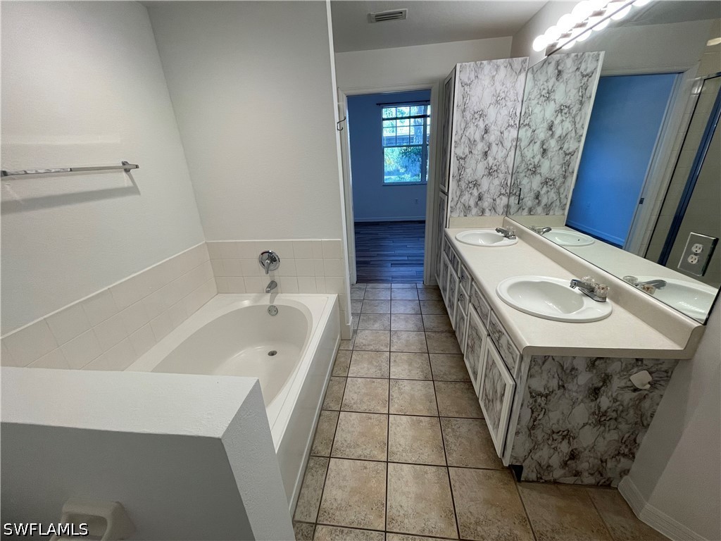 7915 Preserve Circle #217 Naples FL 34119 226023415 image15