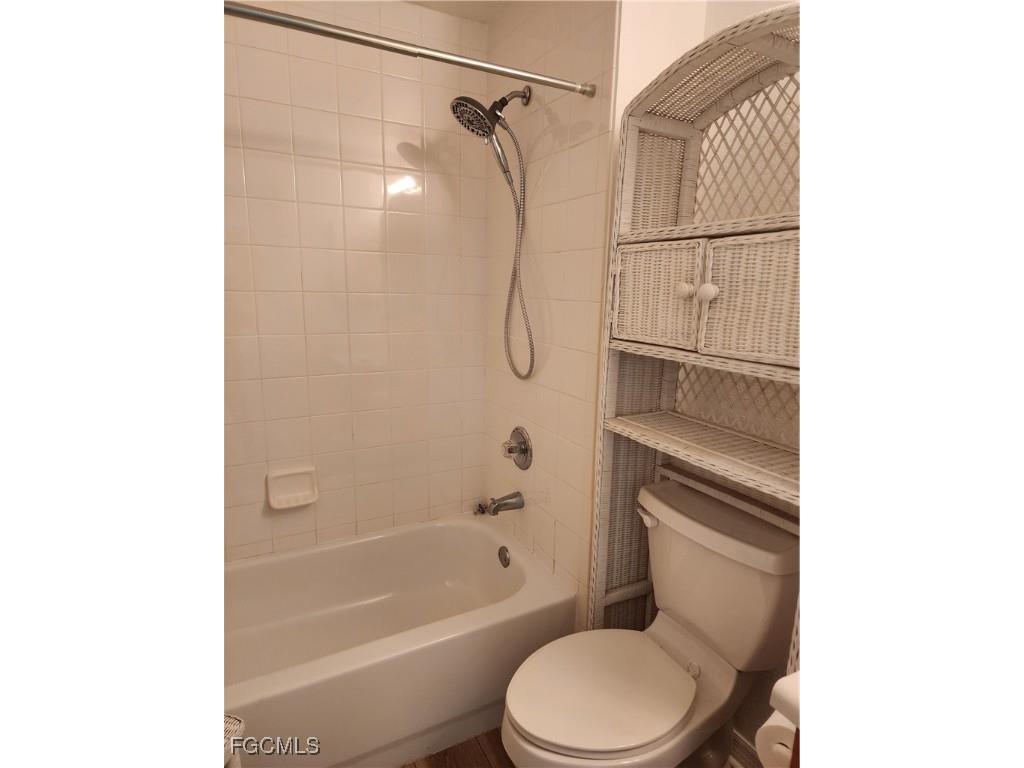 7915 Preserve Circle #222 Naples FL 34119 2025015686 image3