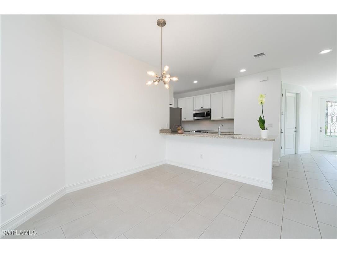 7918 Bristol Circle Naples FL 34120 225066932 image10