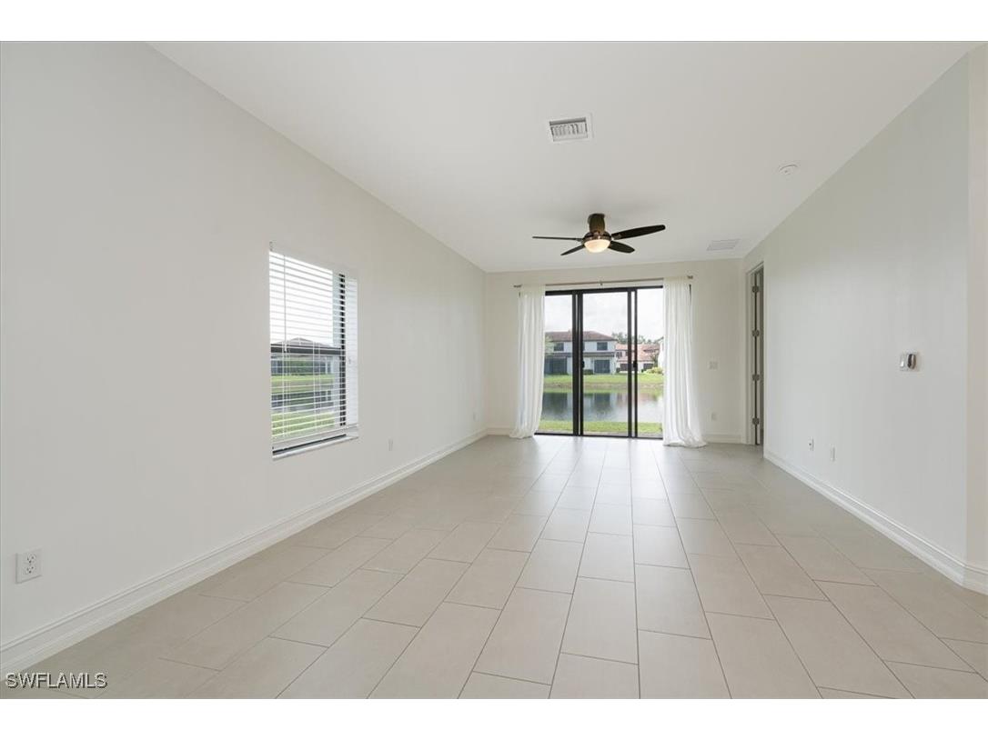 7918 Bristol Circle Naples FL 34120 225066932 image11