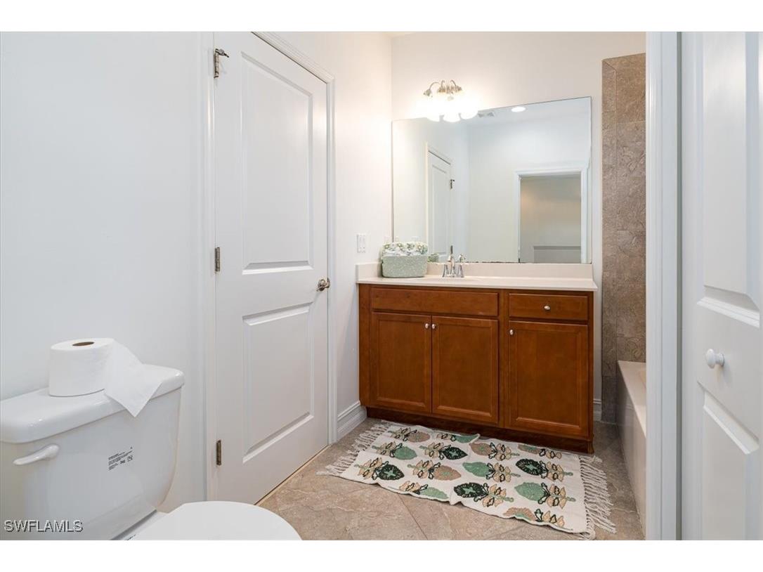 7918 Bristol Circle Naples FL 34120 225066932 image22