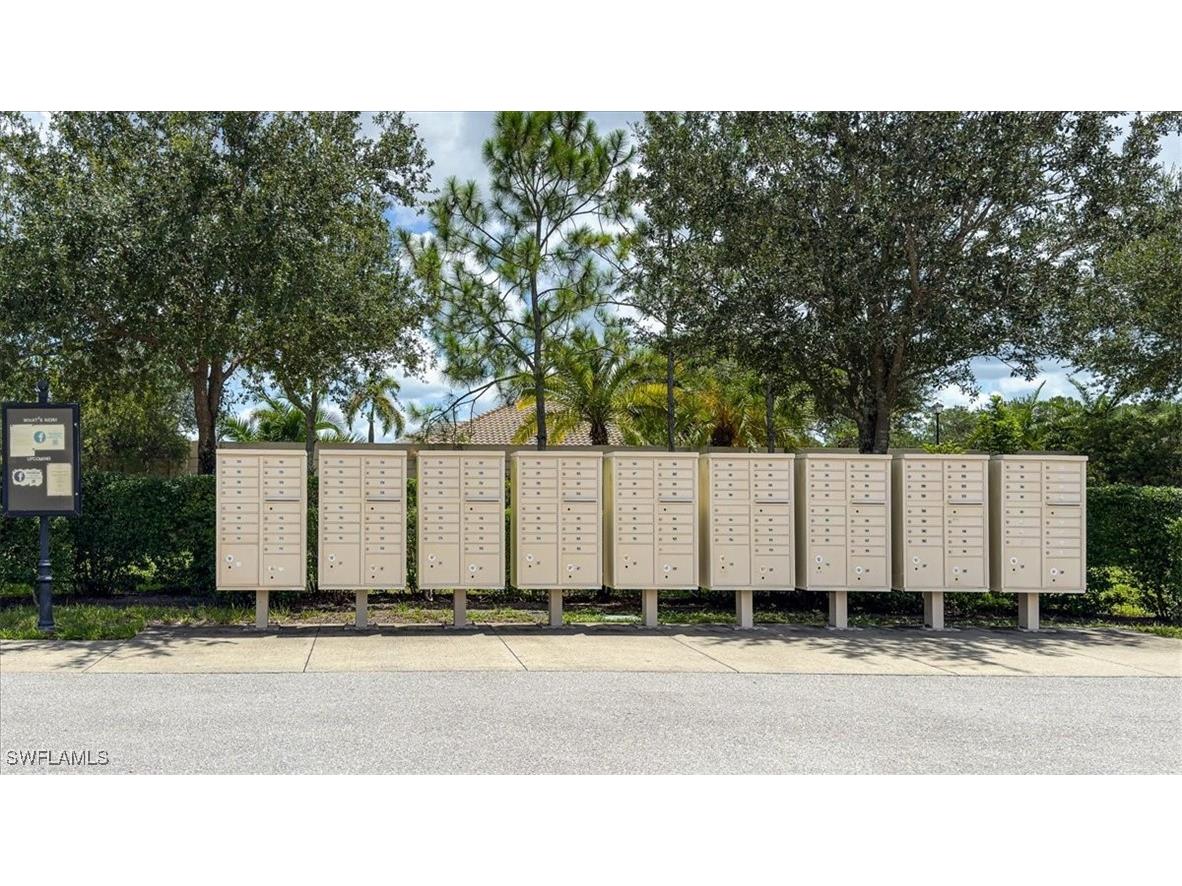 7918 Bristol Circle Naples FL 34120 225066932 image29