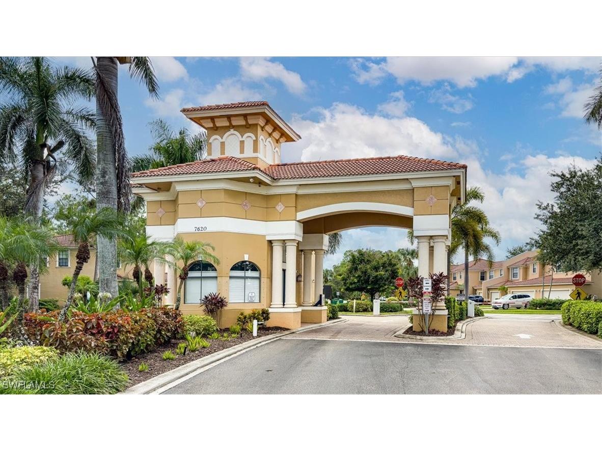 7918 Bristol Circle Naples FL 34120 225066932 image43