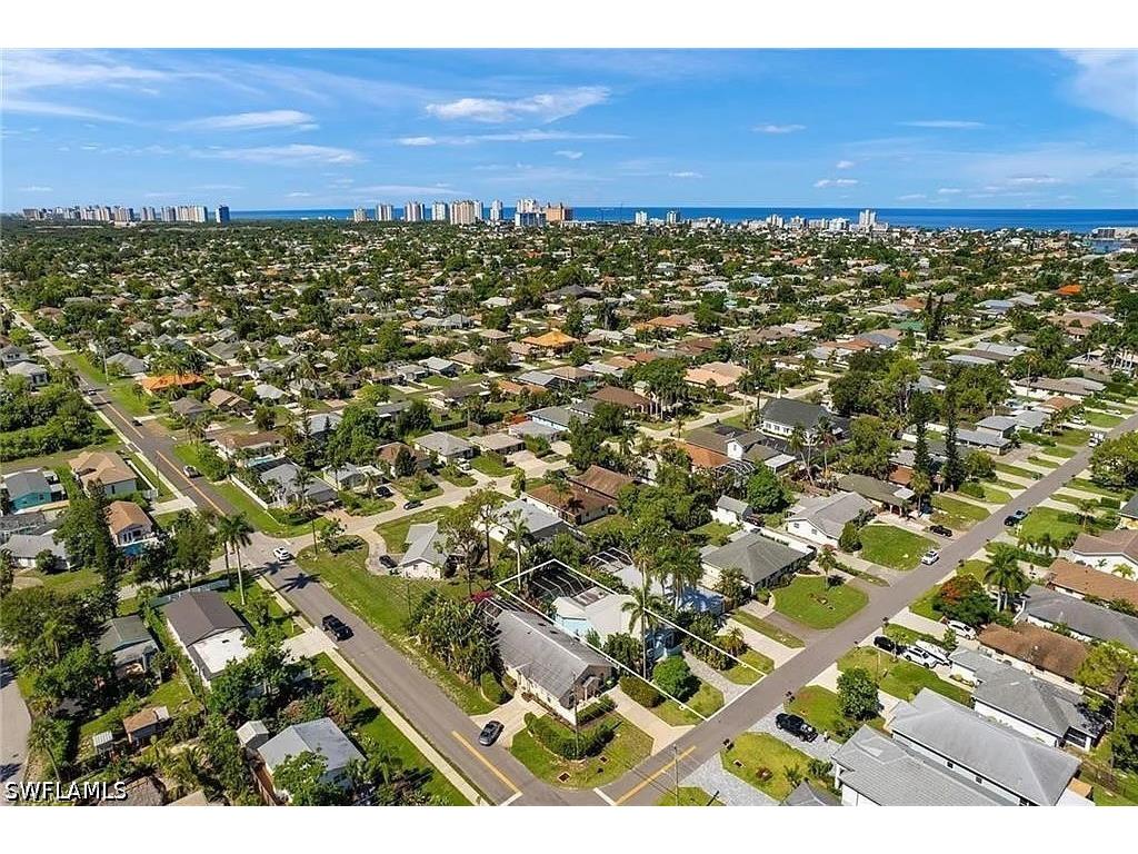 792 108th Avenue N Naples FL 34108 226017980 image25
