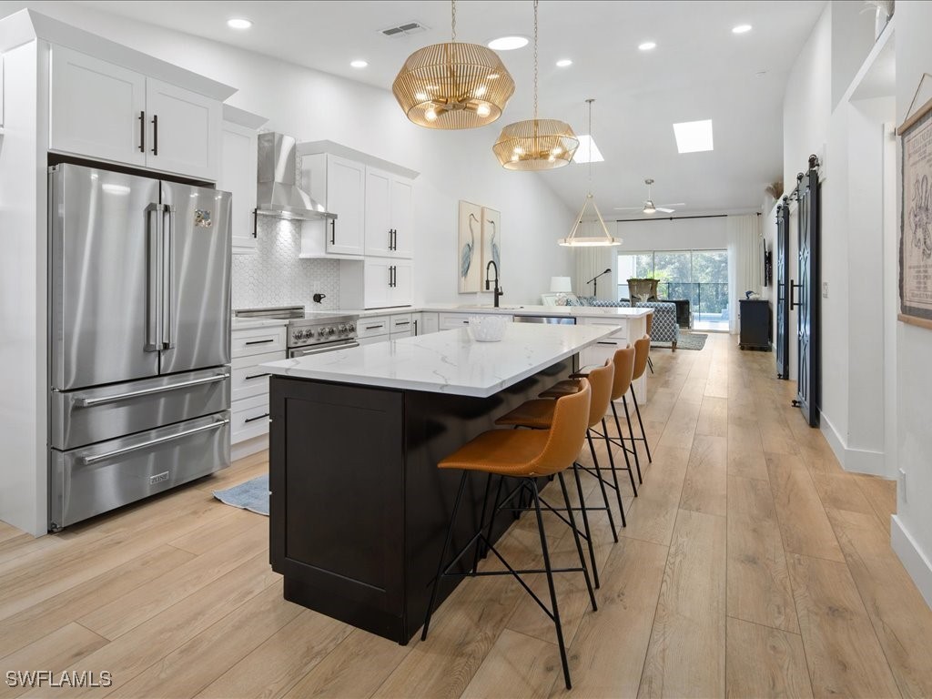 792 Wiggins Bay Drive #20R Naples FL 34110 224101805 image1