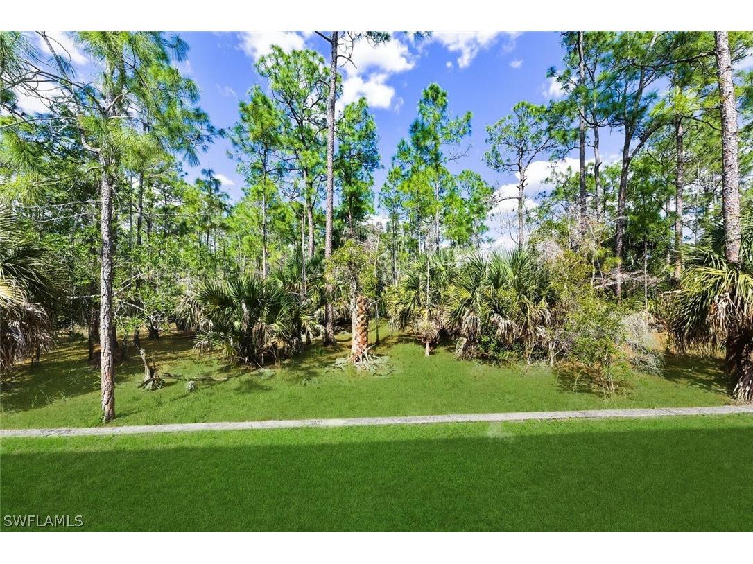 7923 Bristol Circle Naples FL 34120 226006626 image32