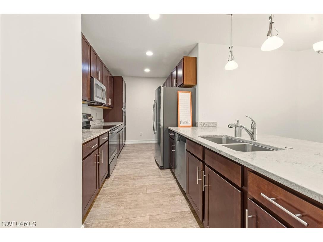 7923 Bristol Circle Naples FL 34120 226006626 image9