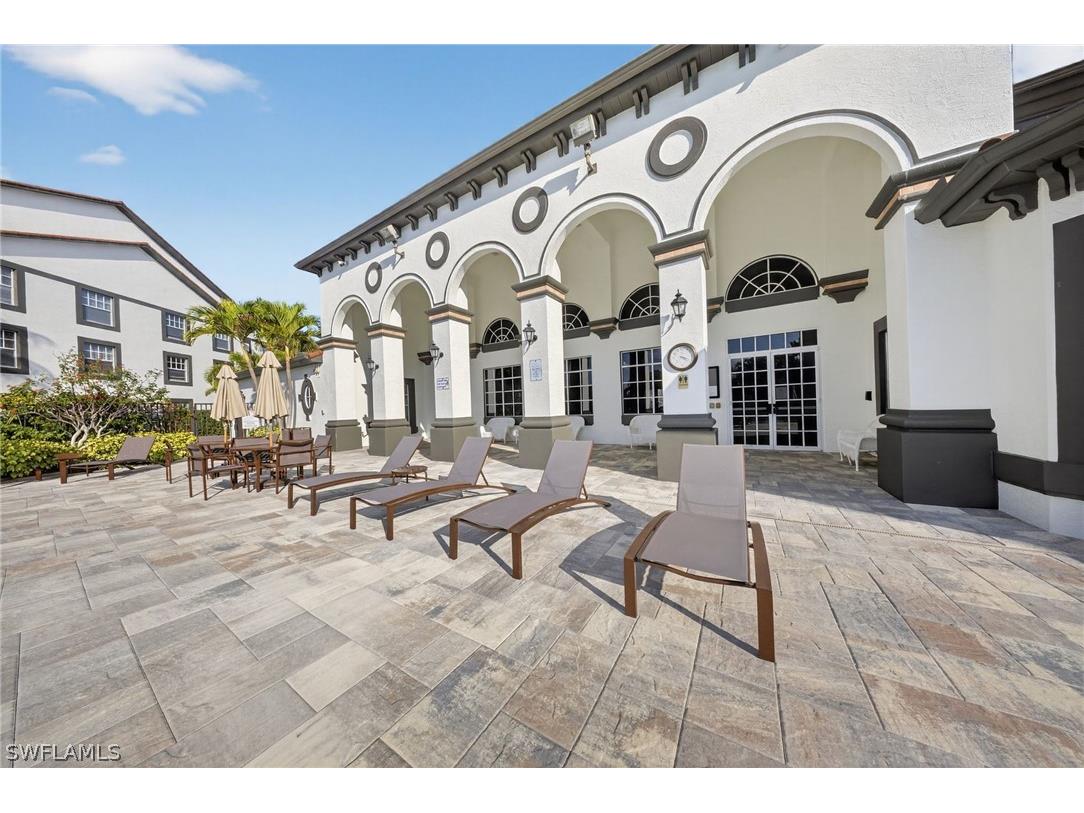 7925 Preserve Circle #316 Naples FL 34119 226008656 image1