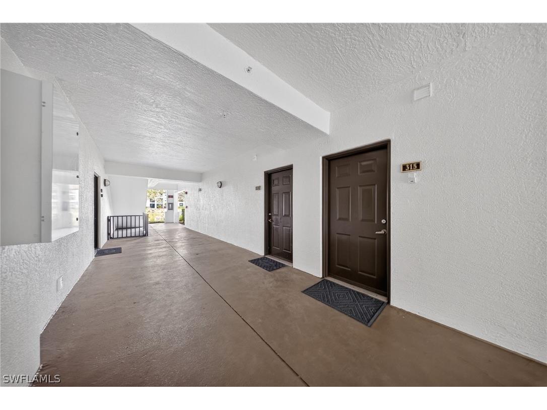 7925 Preserve Circle #316 Naples FL 34119 226008656 image5