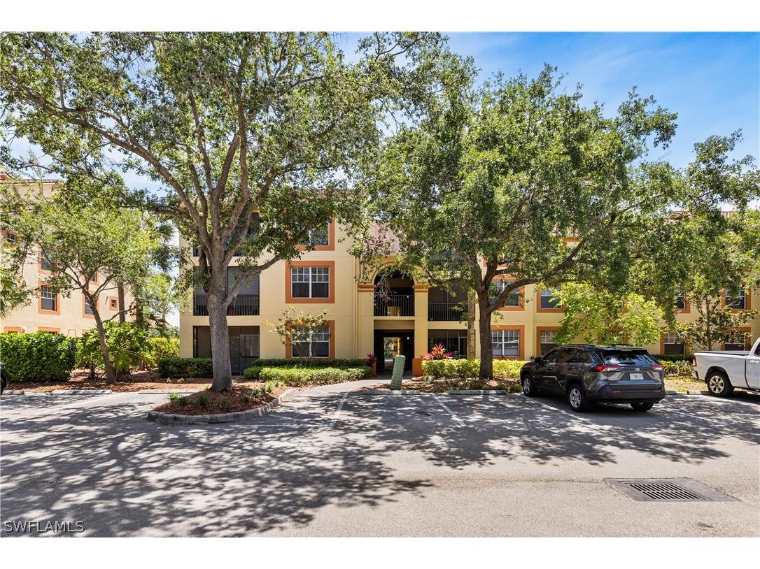 7925 Preserve Circle #317 Naples FL 34119 224041113 image1