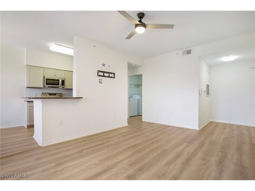 7925 Preserve Circle #326 Naples FL 34119 225051811 image14