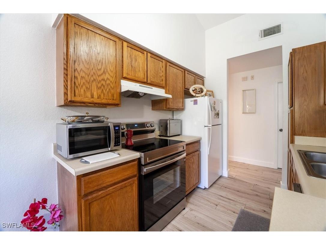 7925 Preserve Circle #333 Naples FL 34119 225081478 image4