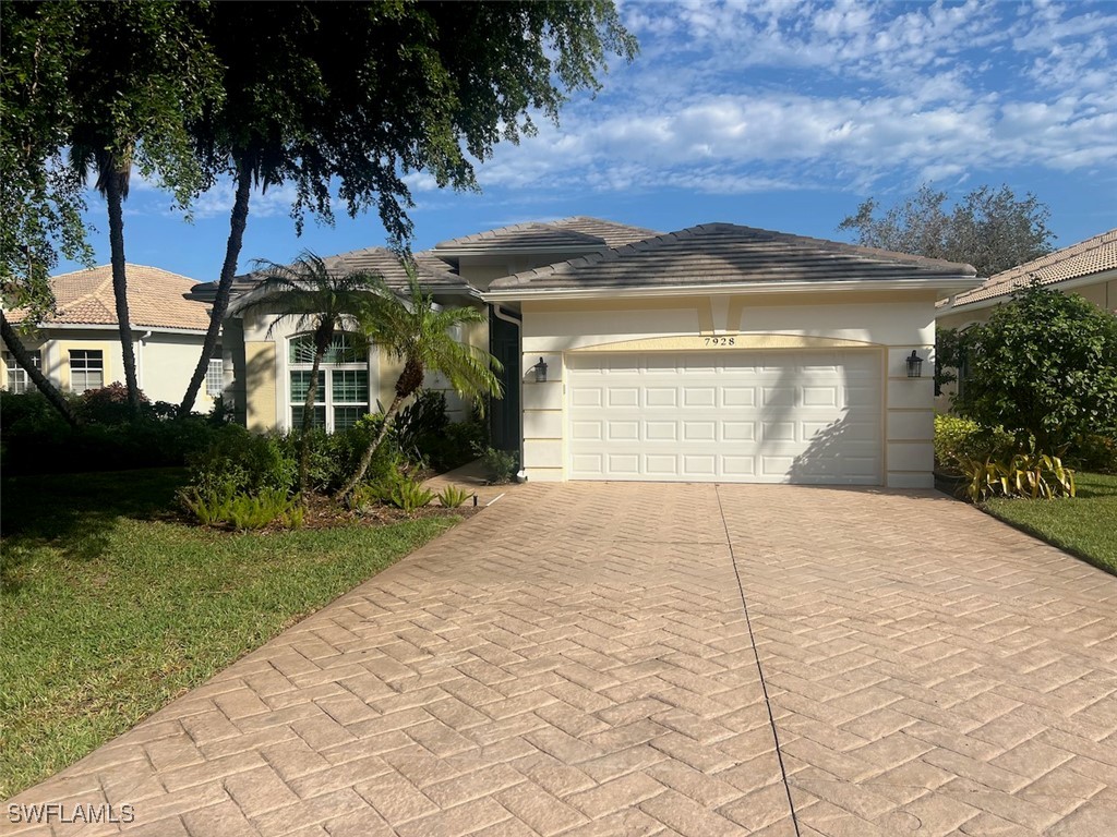 7928 Glenfinnan Circle Fort Myers FL 33912 224087896 image1