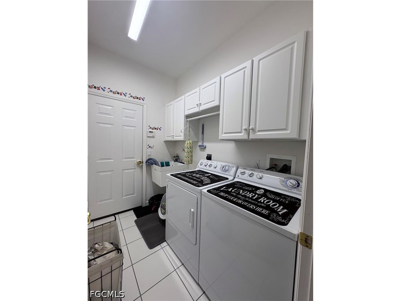 7928 Summer Lake Court Fort Myers FL 33907 2026014913 image10