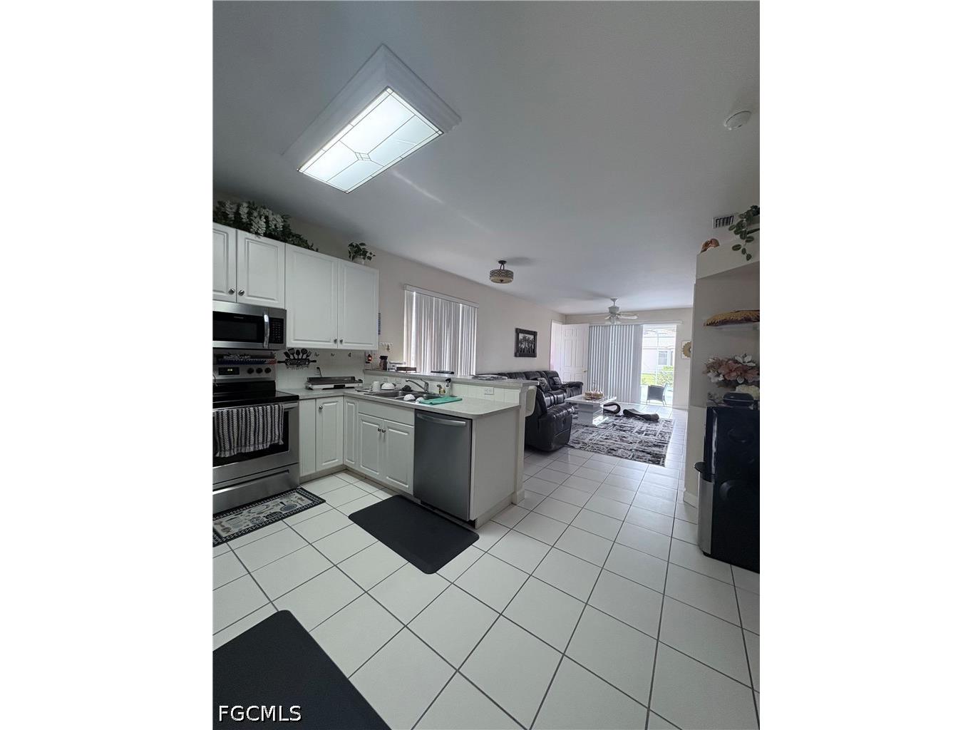 7928 Summer Lake Court Fort Myers FL 33907 2026014913 image4