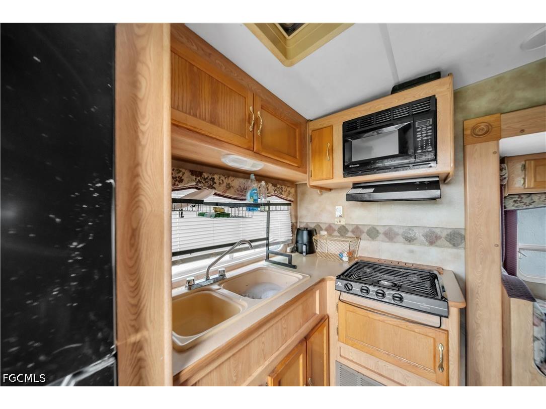 7929 NW 36 Court Miami FL 33147 2026024196 image35