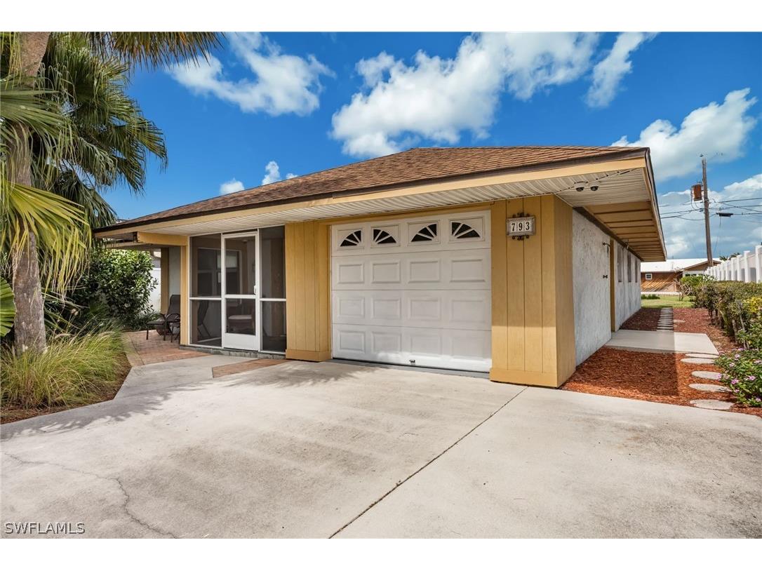 793 91st Avenue N Naples FL 34108 226009756 image3