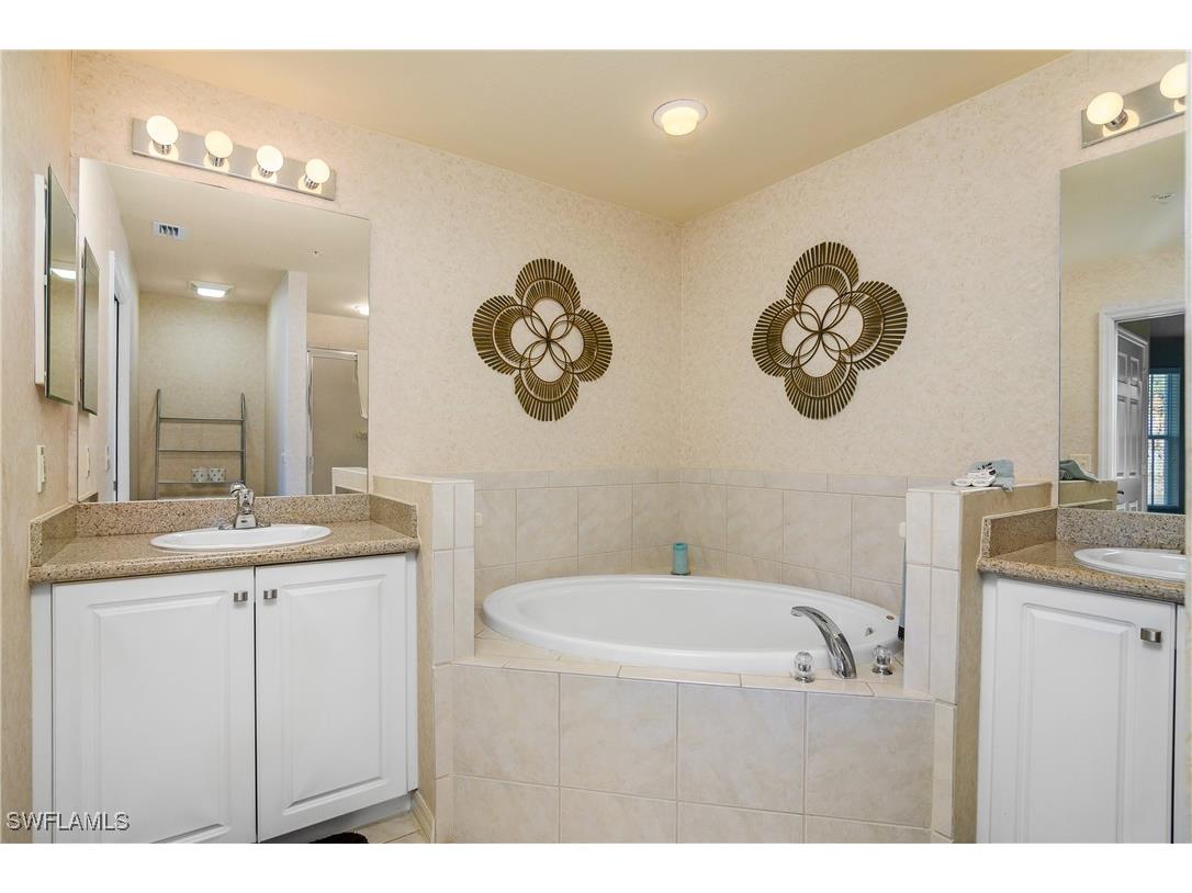 7930 Mahogany Run Lane #814 Naples FL 34113 225079182 image4