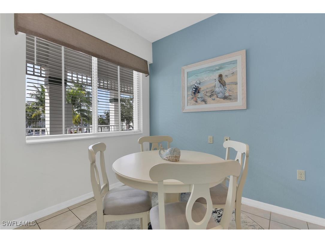 7930 Mahogany Run Lane #826 Naples FL 34113 226005535 image3