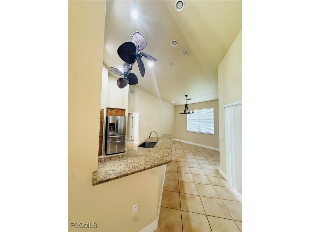 7930 Sandel Wood Circle W Fort Myers FL 33908 2025005187 image11