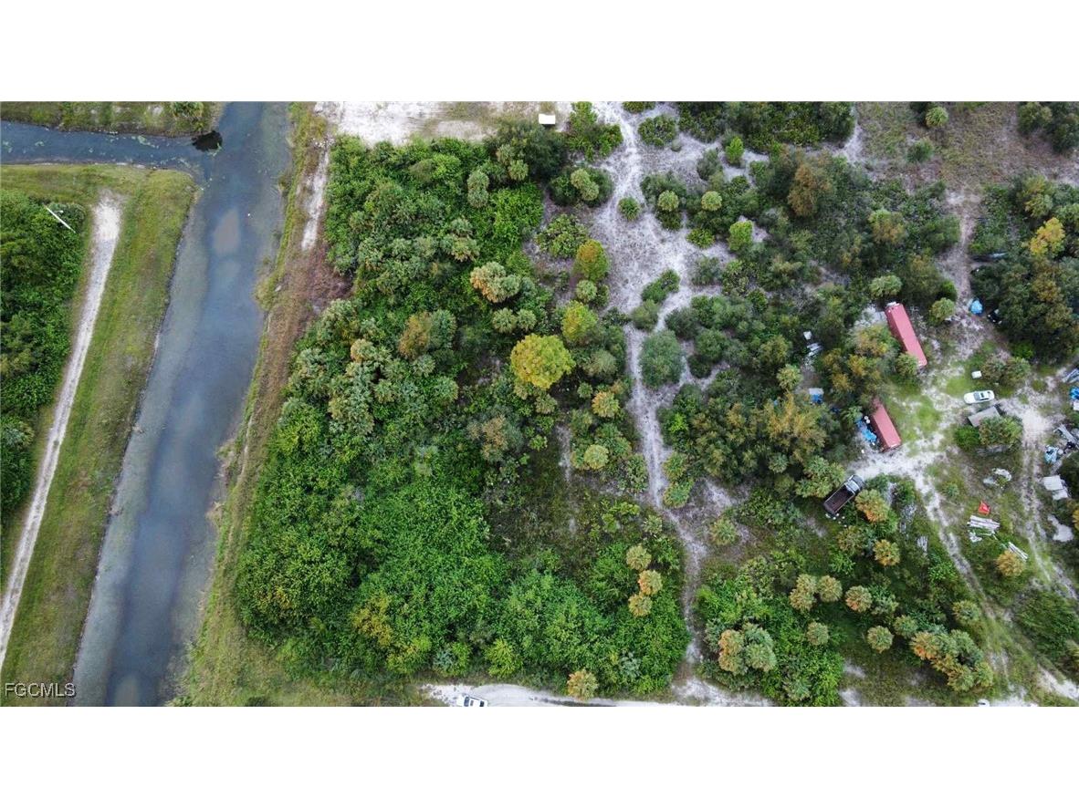 7932 15th Terrace Labelle FL 33935 2025016692 image1