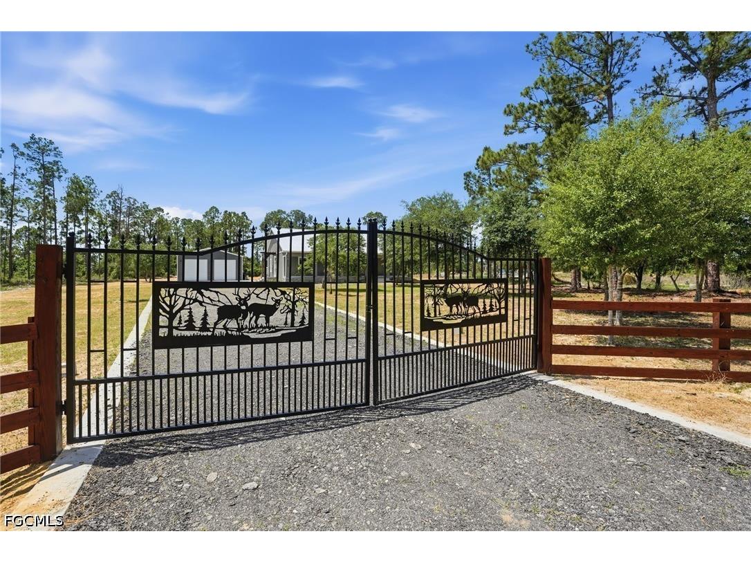 7933 5th Terrace Labelle FL 33935 2026018822 image3