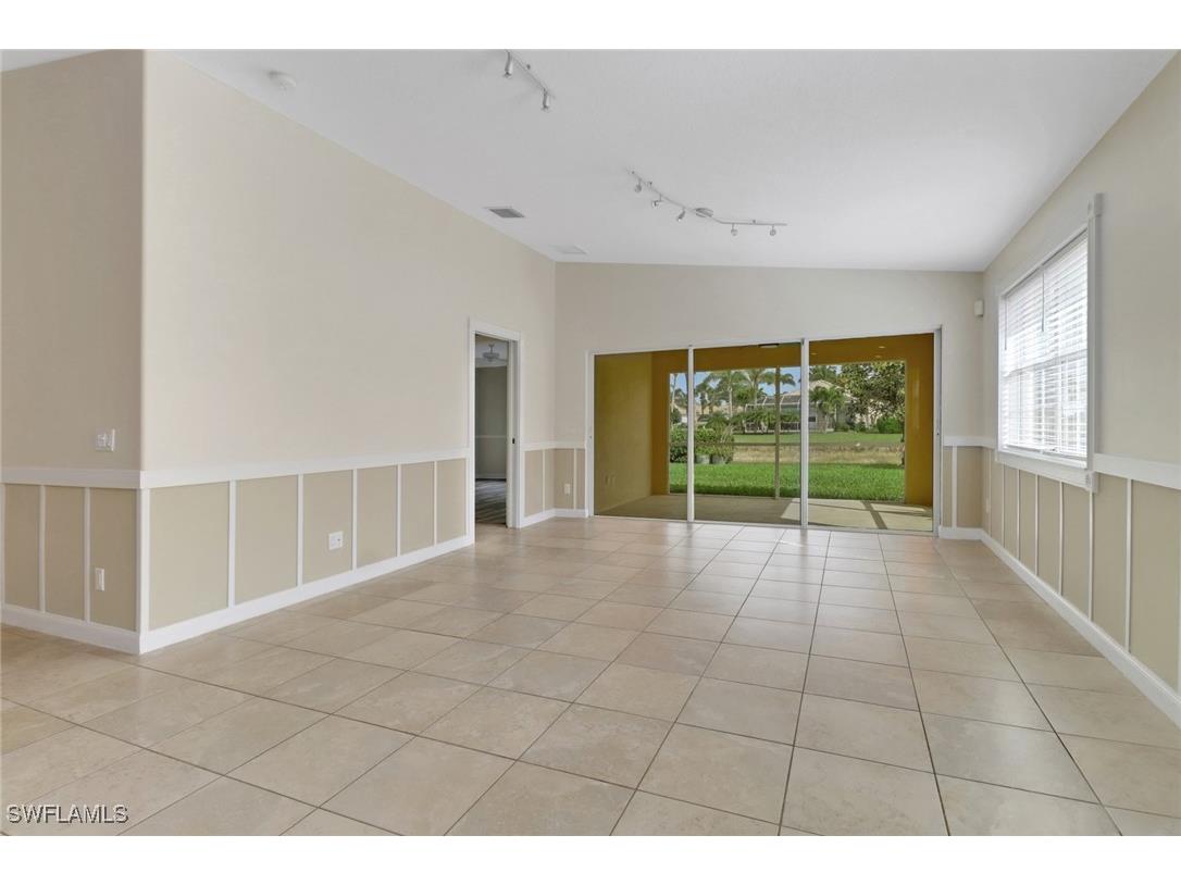 7933 Umberto Court Naples FL 34114 225064360 image4