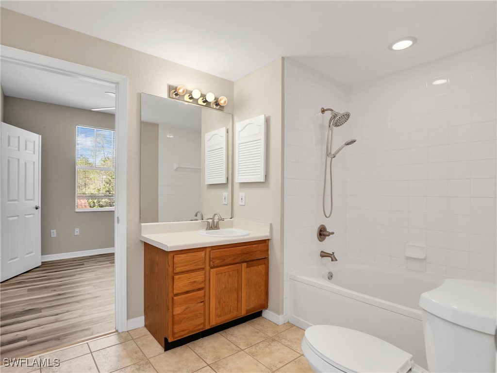 7935 Preserve Circle #423 Naples FL 34119 225082932 image17