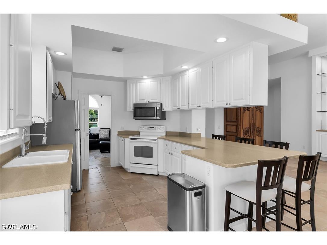 7935 Valentina Court Naples FL 34114 226021752 image11