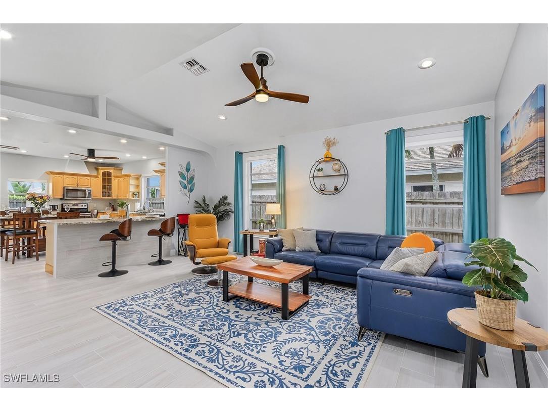 794 95th Avenue N Naples FL 34108 226003775 image1