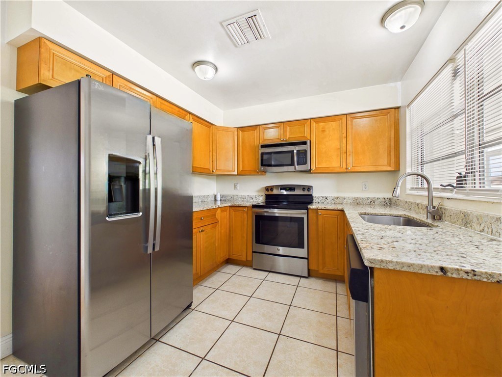 794 Hydrangea Drive North Fort Myers FL 33903 2026021015 image11