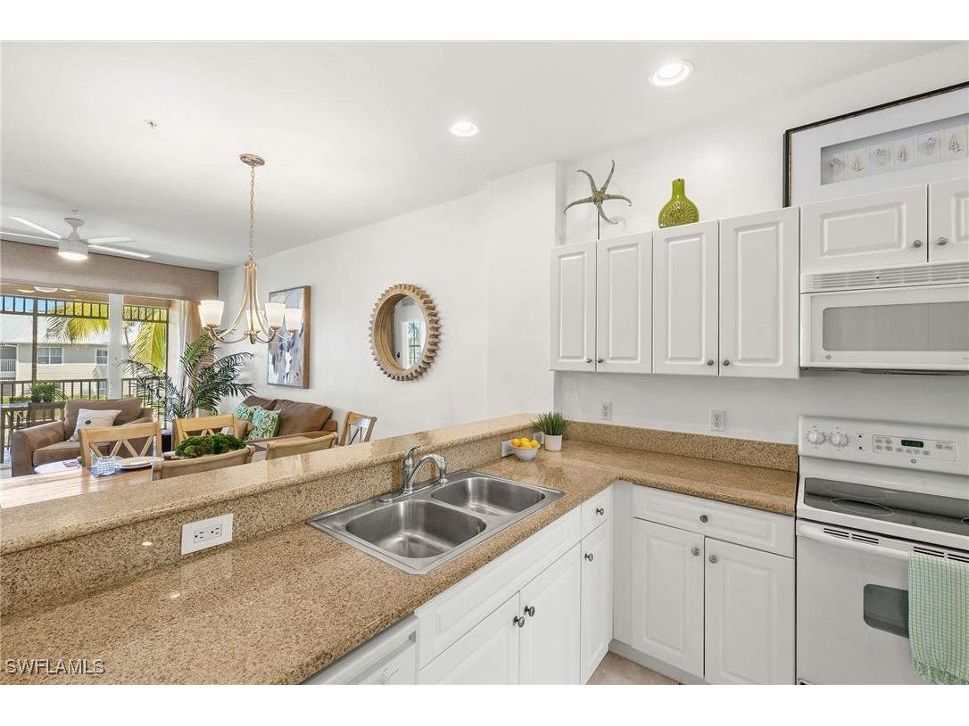 7940 Mahogany Run Lane #625 Naples FL 34113 226001172 image5