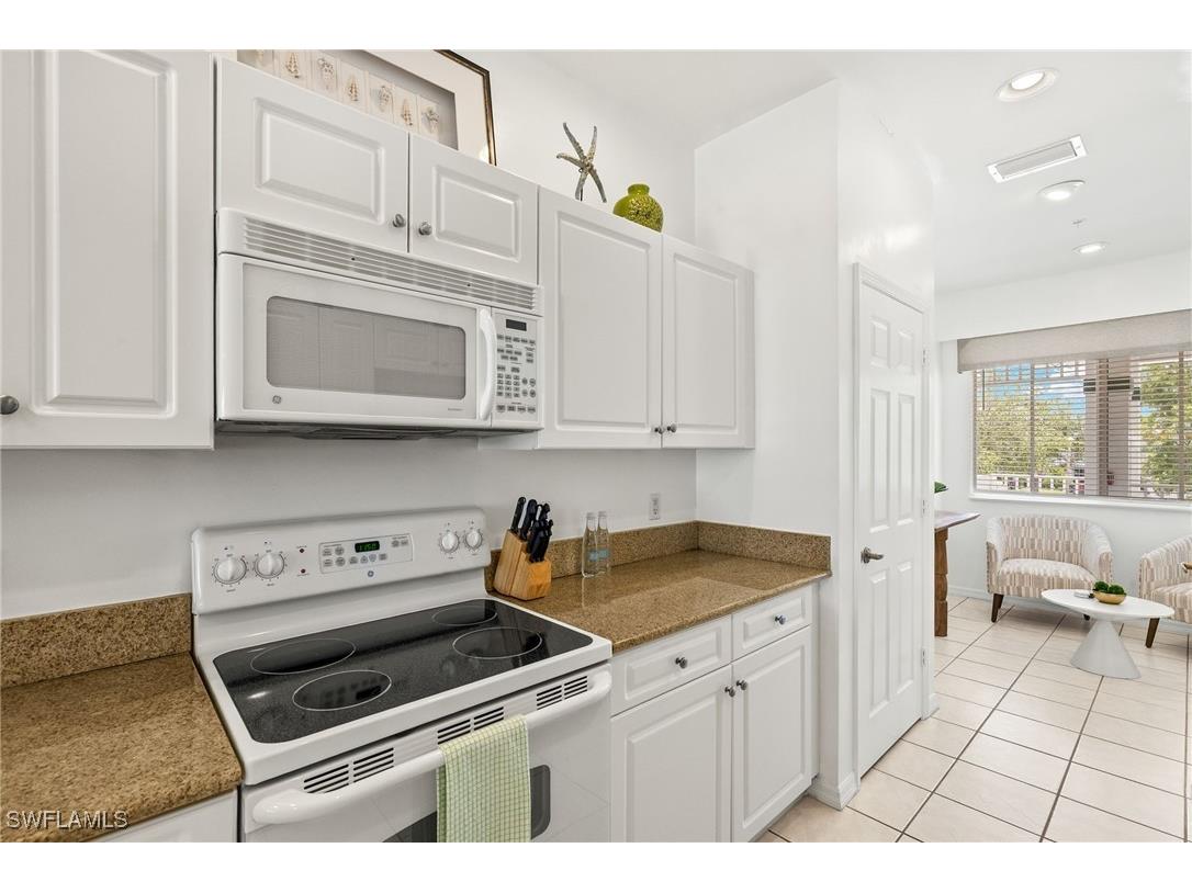 7940 Mahogany Run Lane #625 Naples FL 34113 226001172 image8
