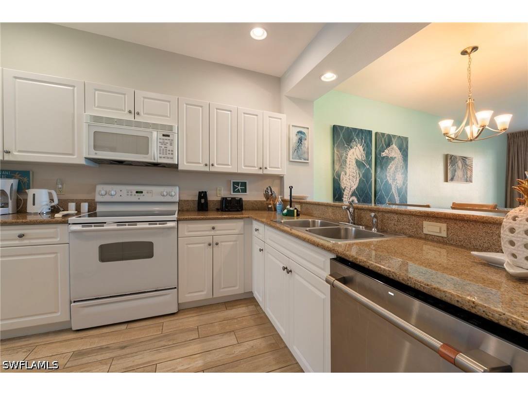 7940 Mahogany Run Lane #612 Naples FL 34113 226015804 image16